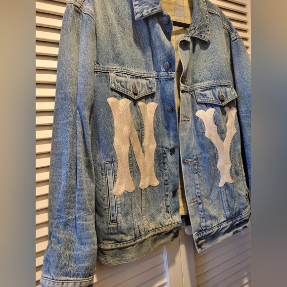 Gucci NY Denim Jacket - Picture 9 of 15